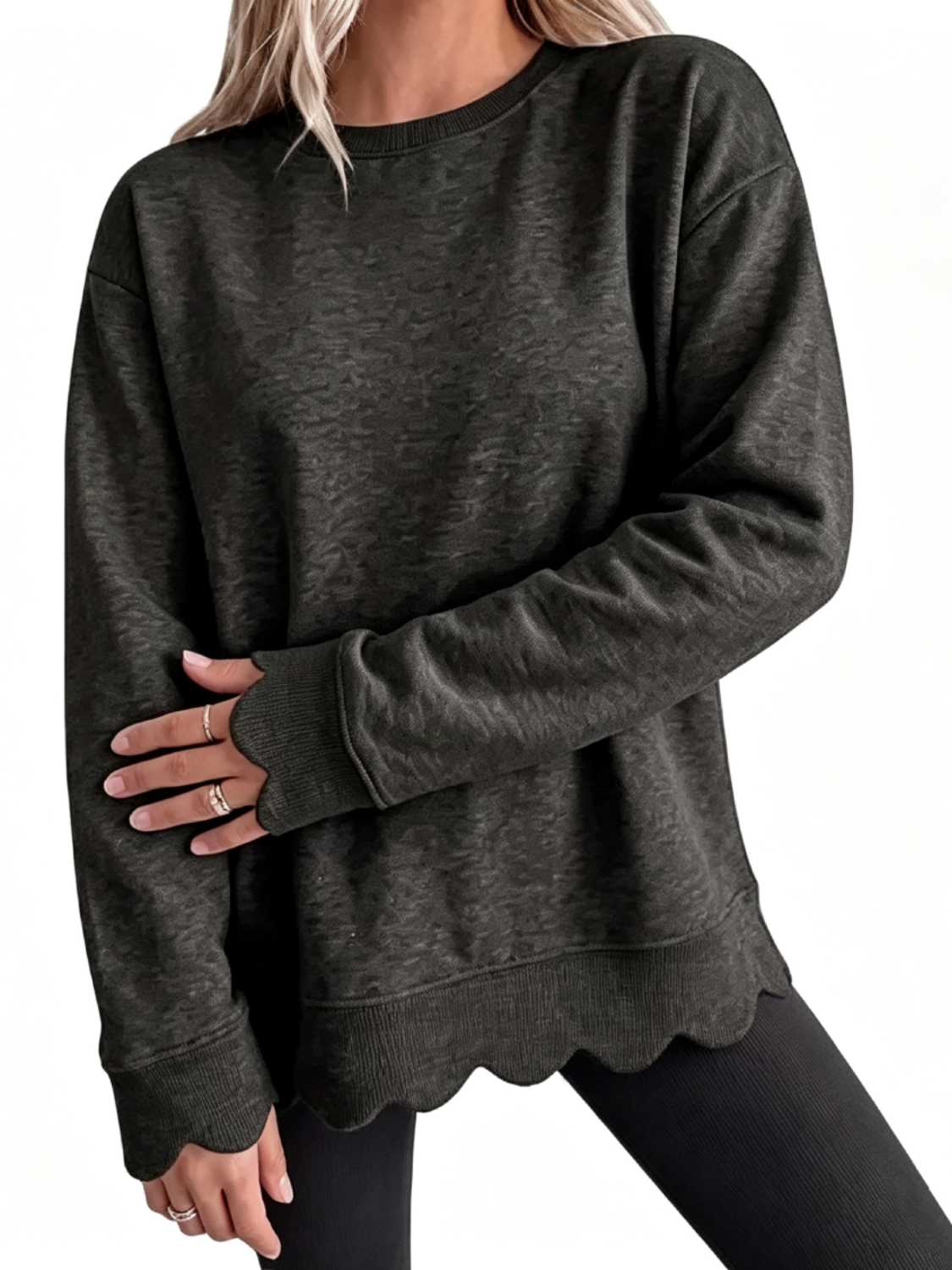 Limited time sale🔥Women Oversized Long Sleeve Sweatshirt With Scallop Cuff And Hem