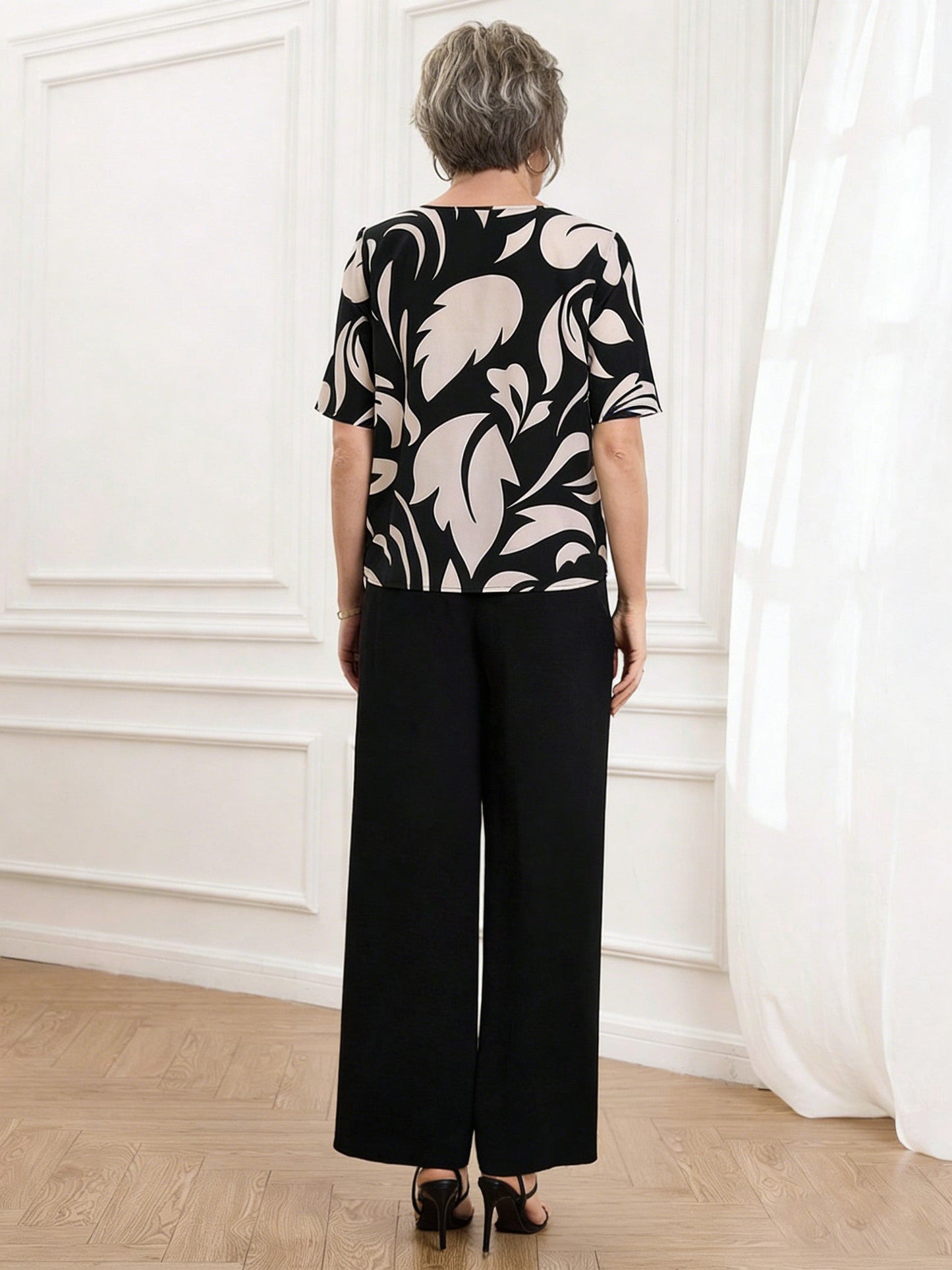 Elegant Two-Piece Set for Women (2 Color Options)